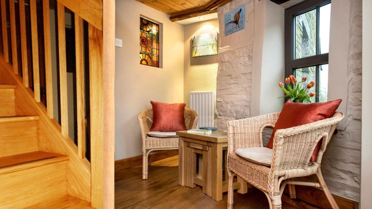 The White Cottage B&B Saint Teath Екстер'єр фото
